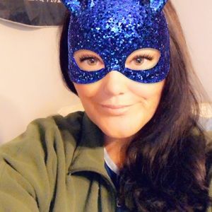 Meet your Posher, April